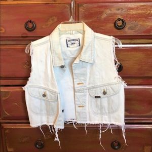 Lee’s light wash denim midi